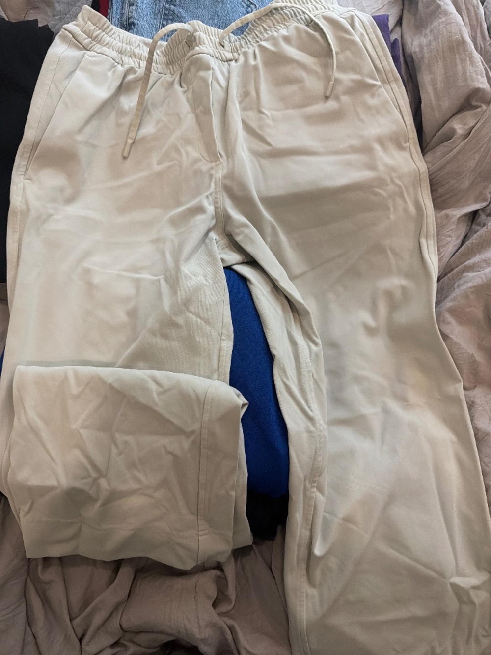 Lululemon pants